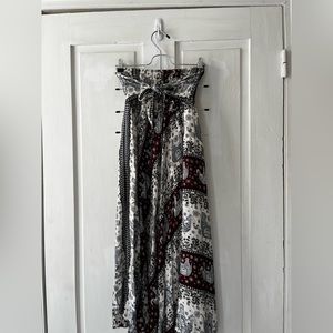 Strapless dress